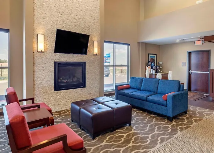 Comfort Inn & Suites