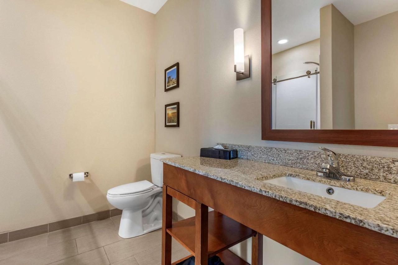 Comfort & 3* Edgewood