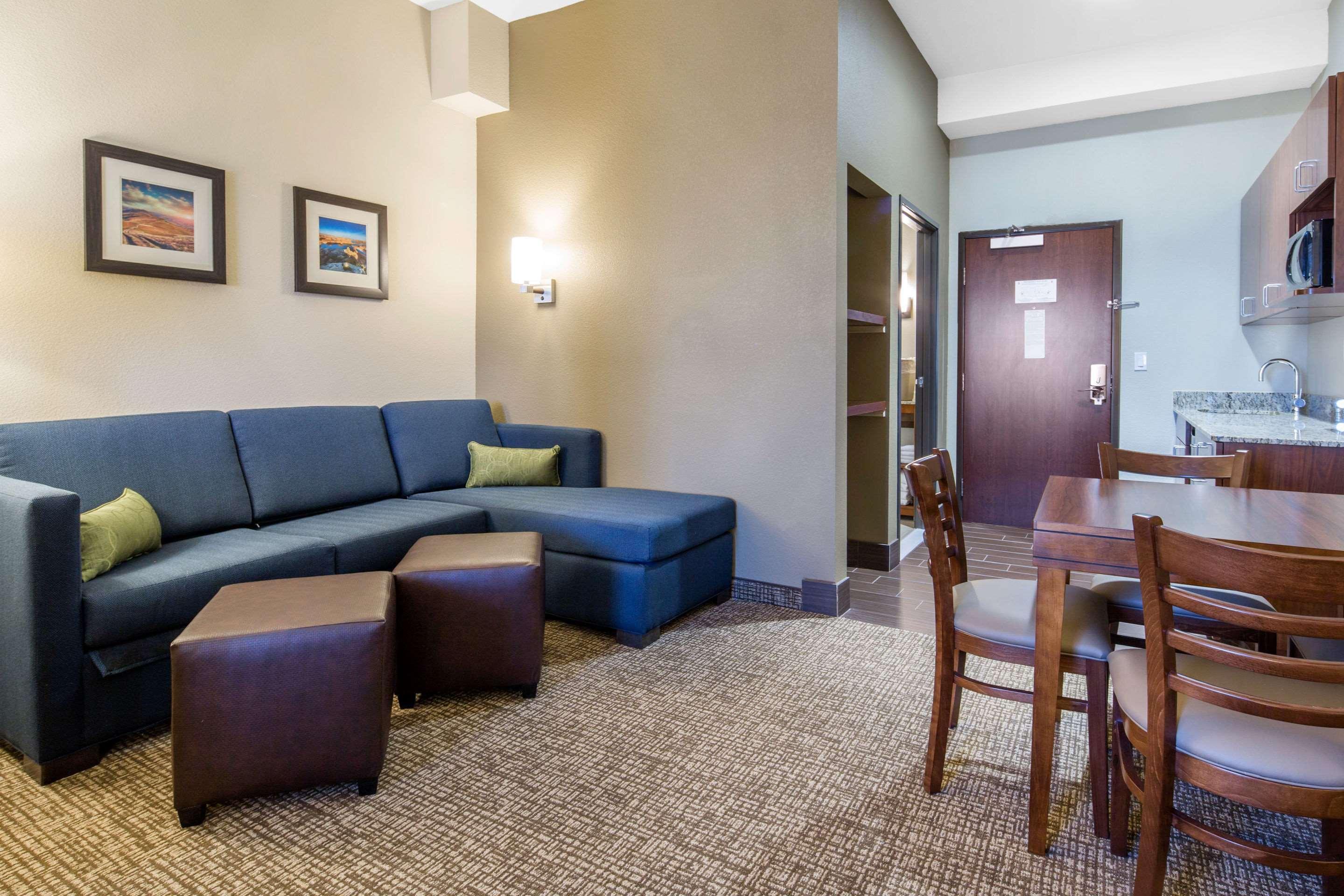 Comfort & Edgewood